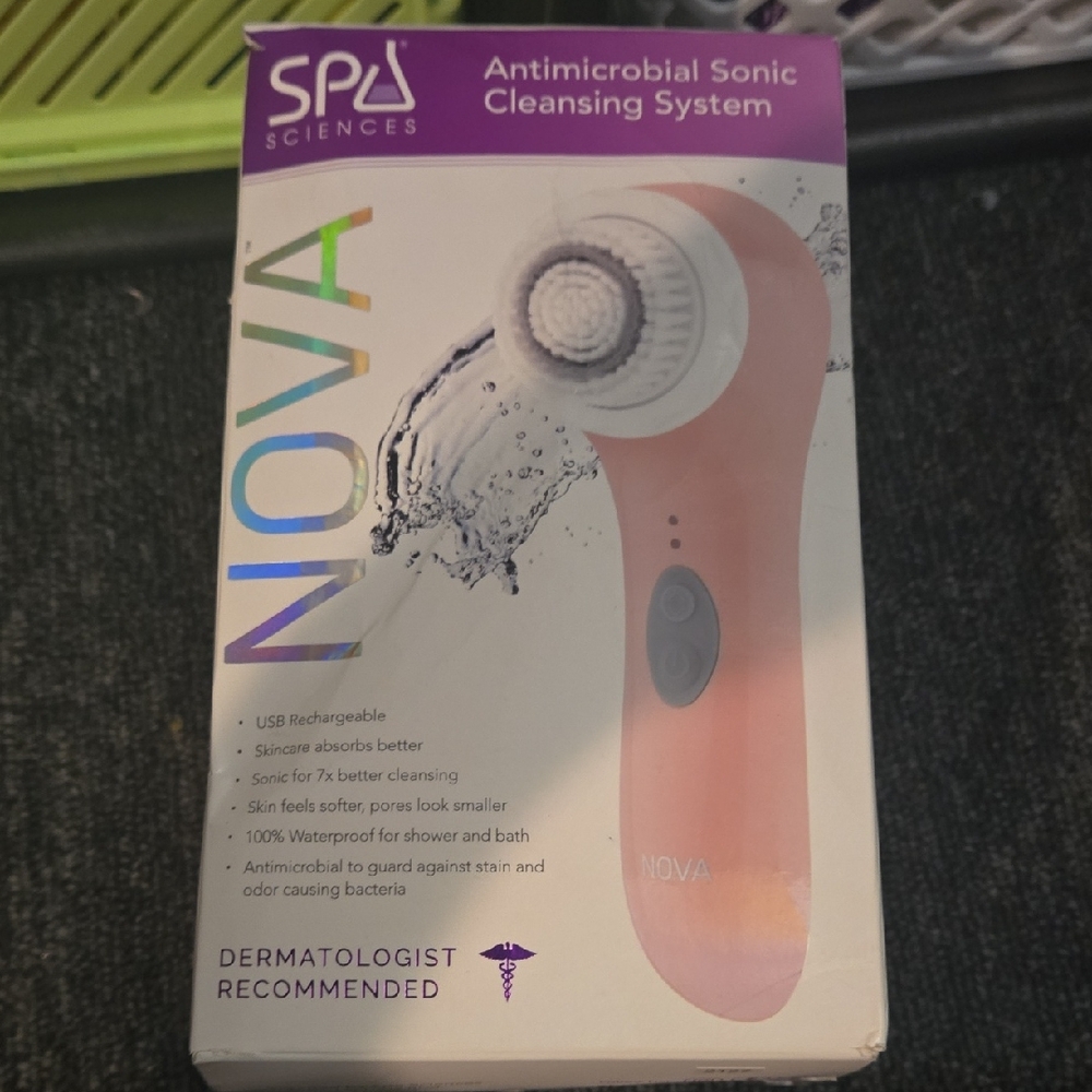 Spa Sciences Nova Sonic Cleansing System - Pink